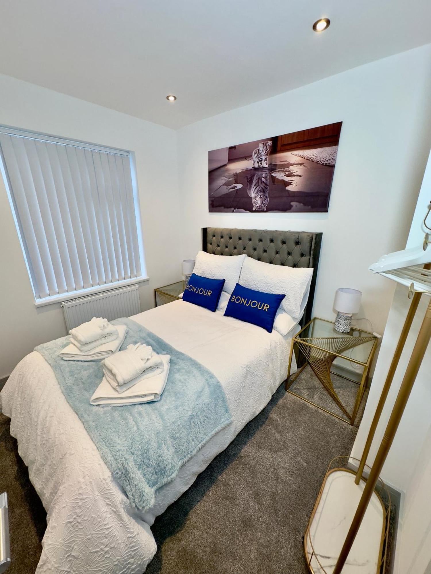 Clarendon House - Hot Tub Skegness